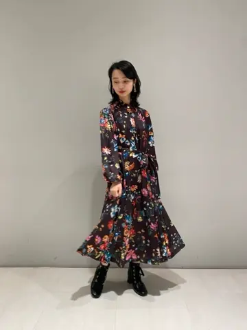 ORIGINATED IN GRACE CONTINENTAL yuri コーディネート画像