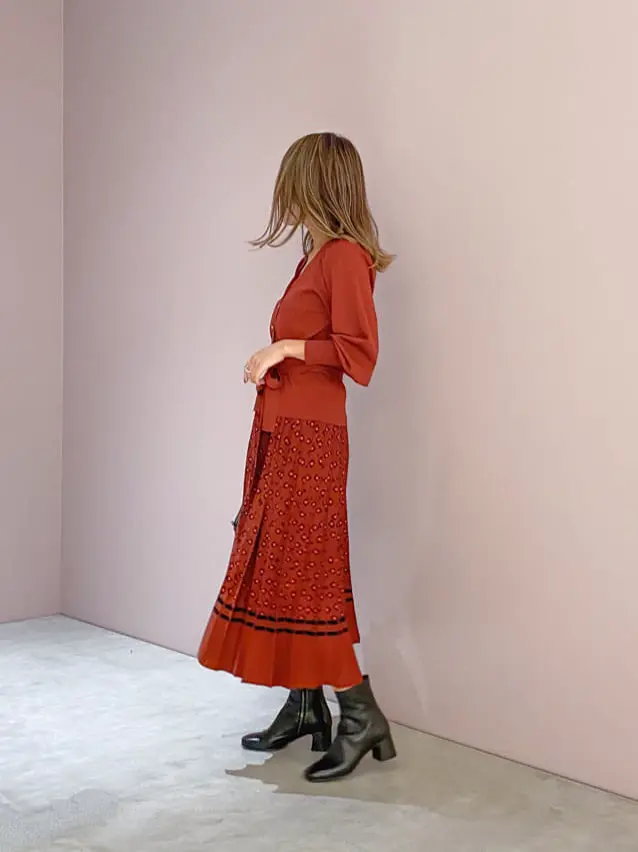 ORIGINATED IN GRACE CONTINENTAL yukimi yonee コーディネート画像