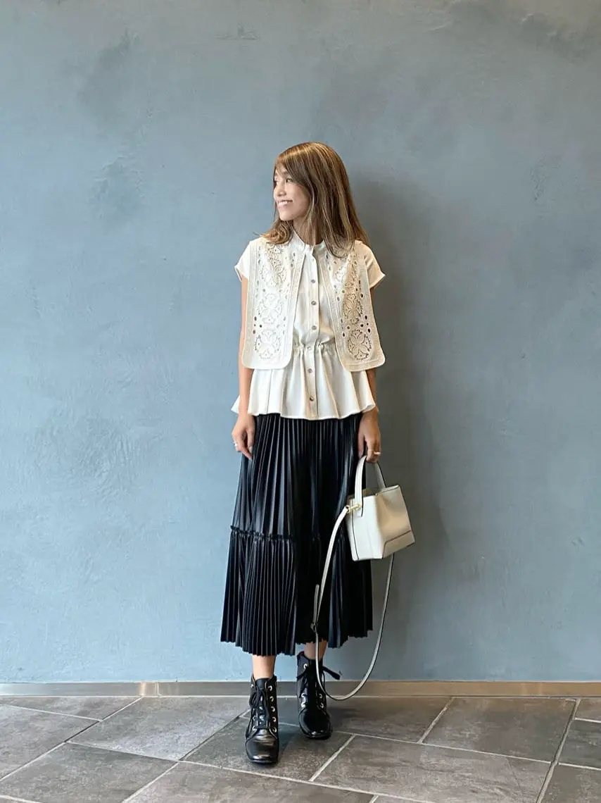 ORIGINATED IN GRACE CONTINENTAL yukimi yonee コーディネート画像