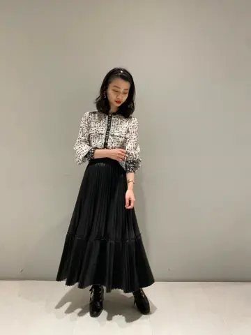 ORIGINATED IN GRACE CONTINENTAL yuri コーディネート画像