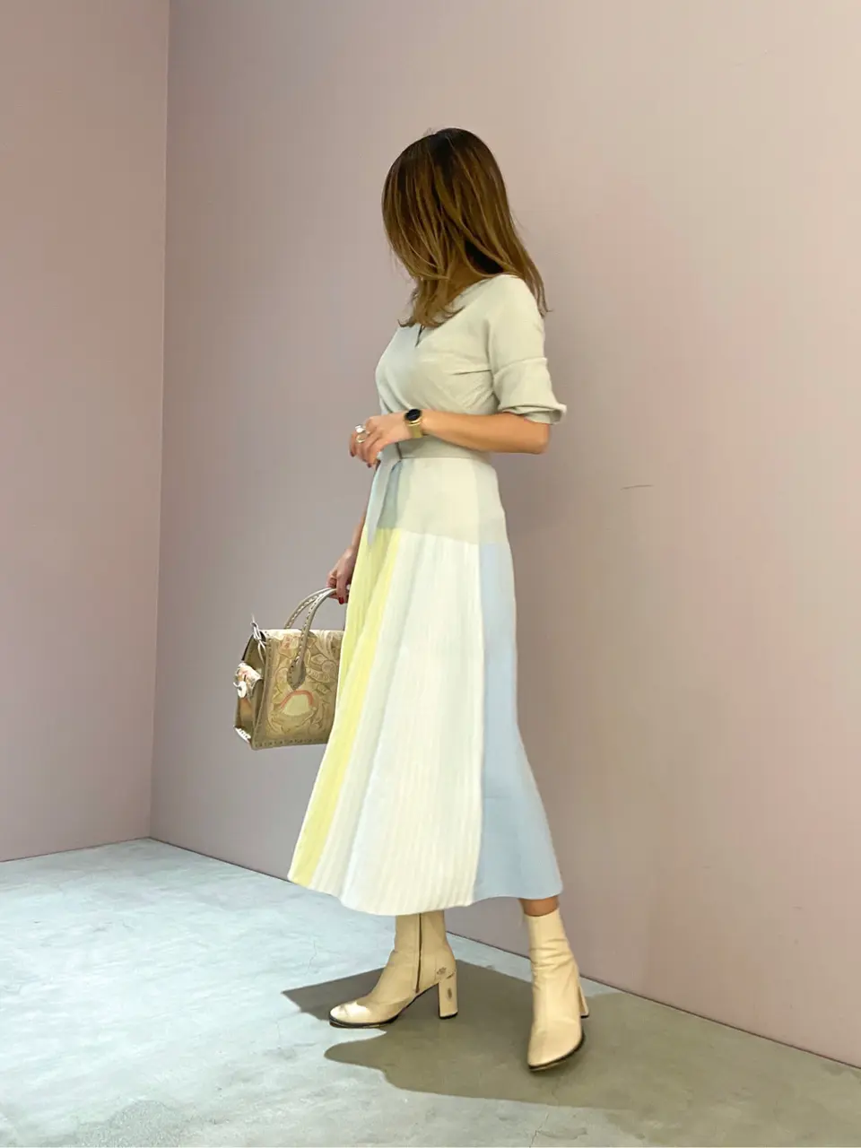 ORIGINATED IN GRACE CONTINENTAL yukimi yonee コーディネート画像