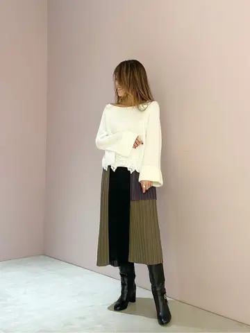 ORIGINATED IN GRACE CONTINENTAL yukimi yonee コーディネート画像