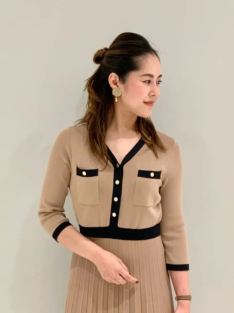 ORIGINATED IN GRACE CONTINENTAL 小笠原　春菜 コーディネート画像