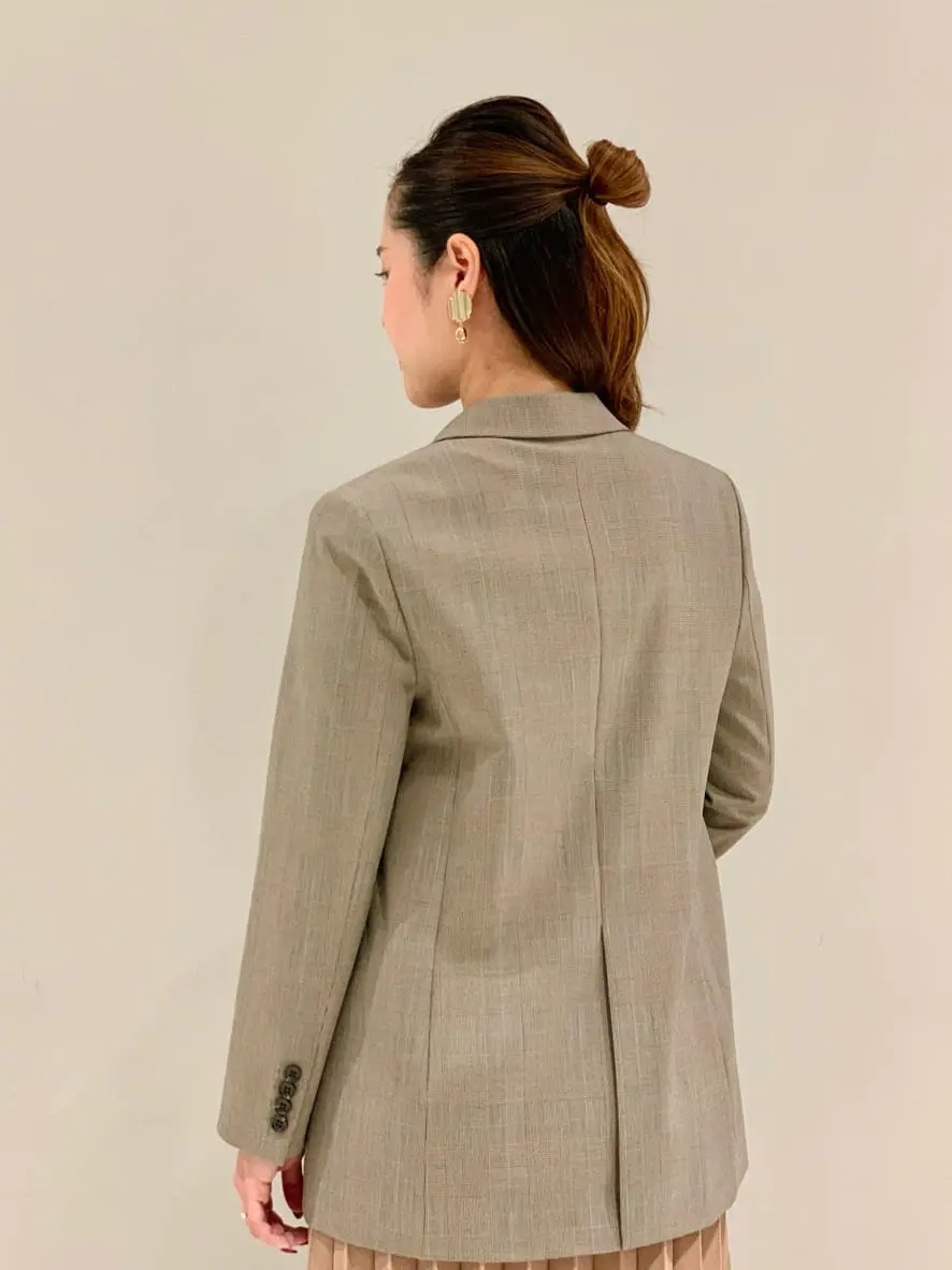 ORIGINATED IN GRACE CONTINENTAL 小笠原　春菜 コーディネート画像