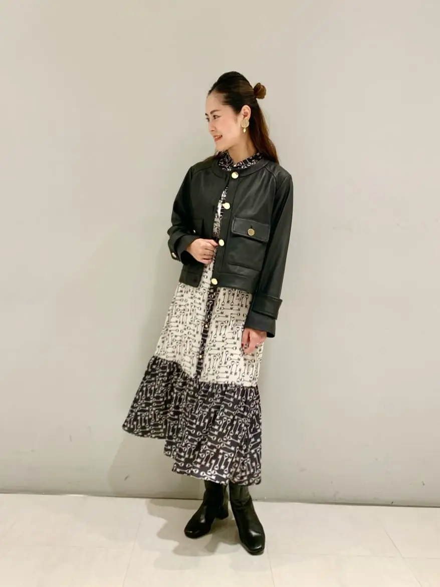 ORIGINATED IN GRACE CONTINENTAL 小笠原　春菜 コーディネート画像