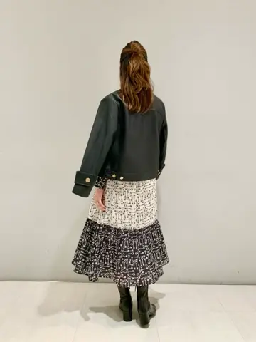 ORIGINATED IN GRACE CONTINENTAL 小笠原　春菜 コーディネート画像