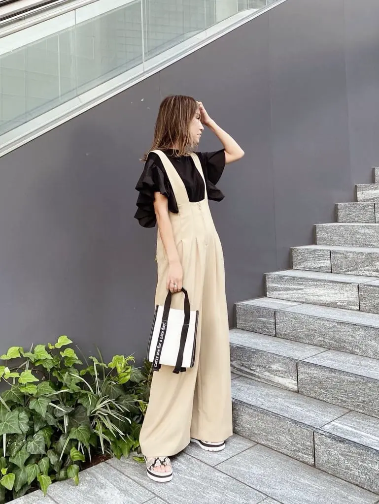 ORIGINATED IN GRACE CONTINENTAL yukimi yonee コーディネート画像