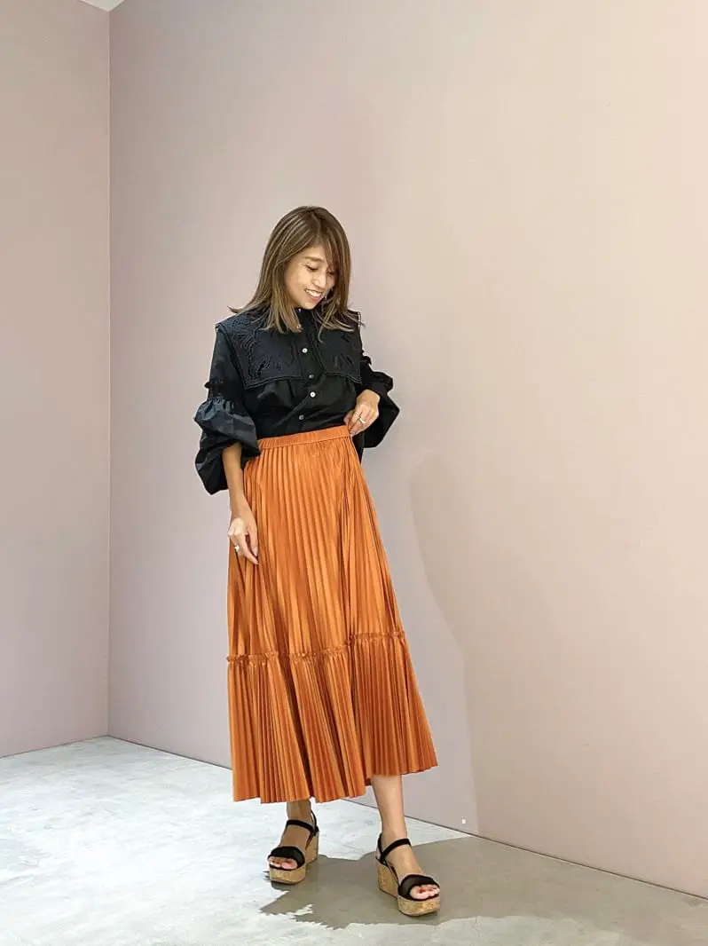 ORIGINATED IN GRACE CONTINENTAL yukimi yonee コーディネート画像