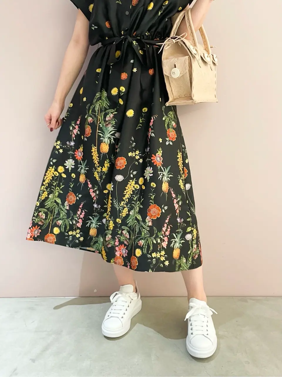 ORIGINATED IN GRACE CONTINENTAL Yuuki NOZAWA コーディネート画像