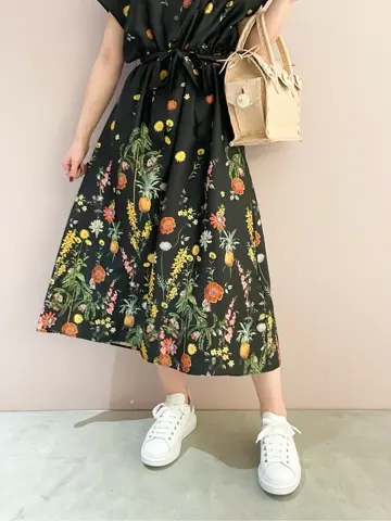 ORIGINATED IN GRACE CONTINENTAL Yuuki NOZAWA コーディネート画像