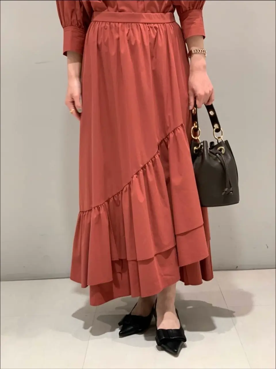 ORIGINATED IN GRACE CONTINENTAL yuri コーディネート画像