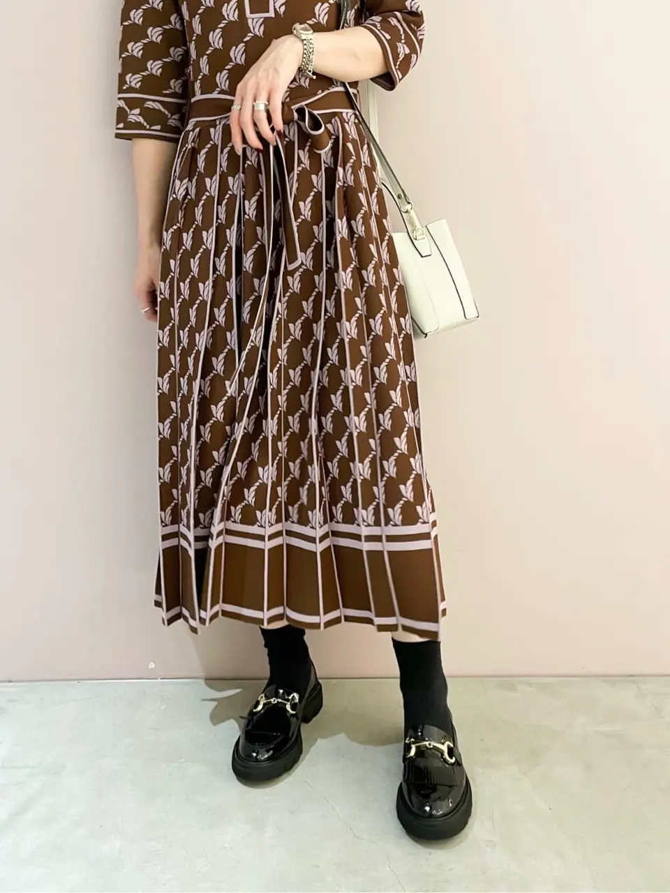 ORIGINATED IN GRACE CONTINENTAL Yuuki NOZAWA コーディネート画像