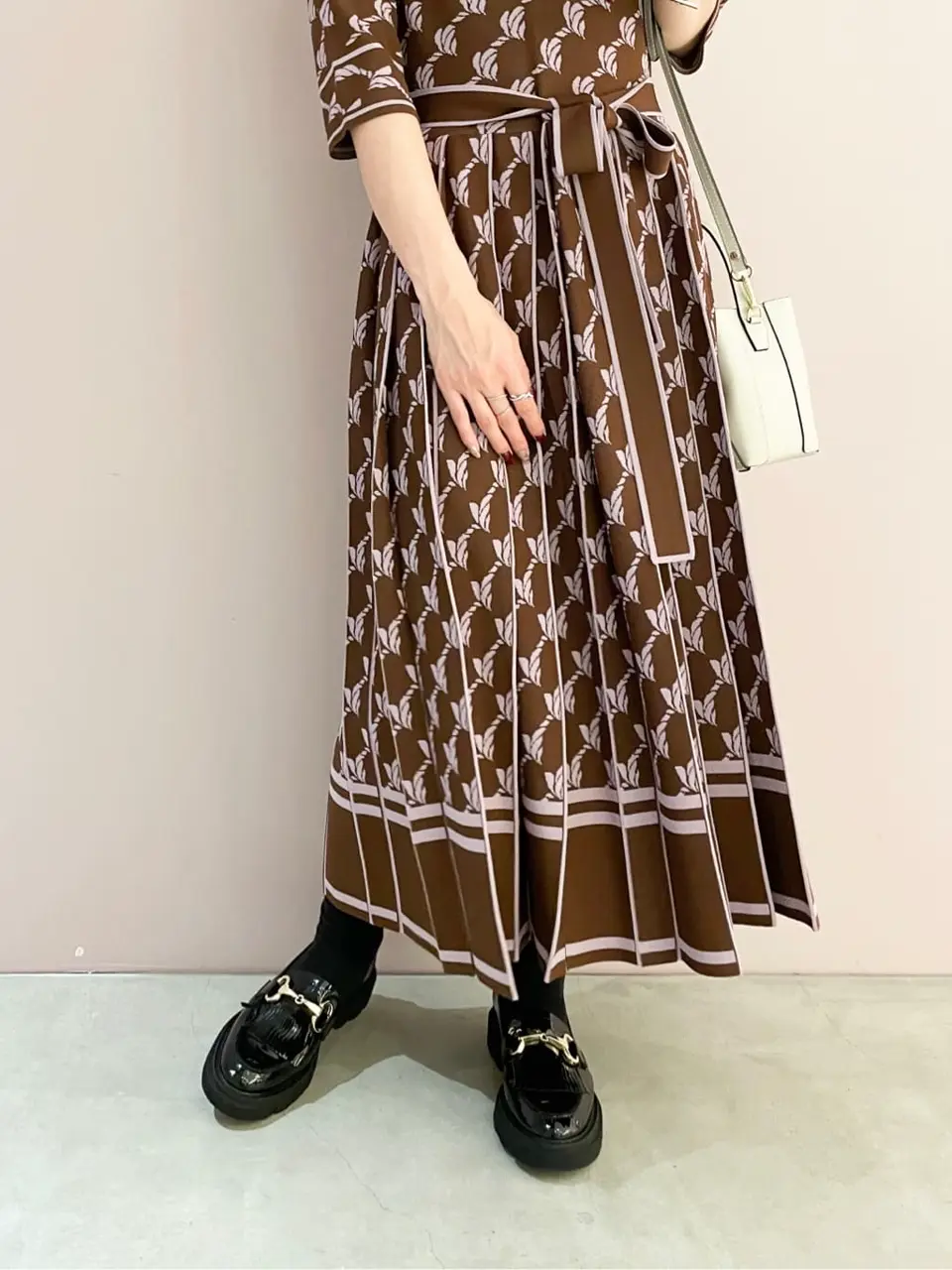 ORIGINATED IN GRACE CONTINENTAL Yuuki NOZAWA コーディネート画像