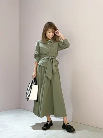 ORIGINATED IN GRACE CONTINENTAL yukimi yonee コーディネート画像