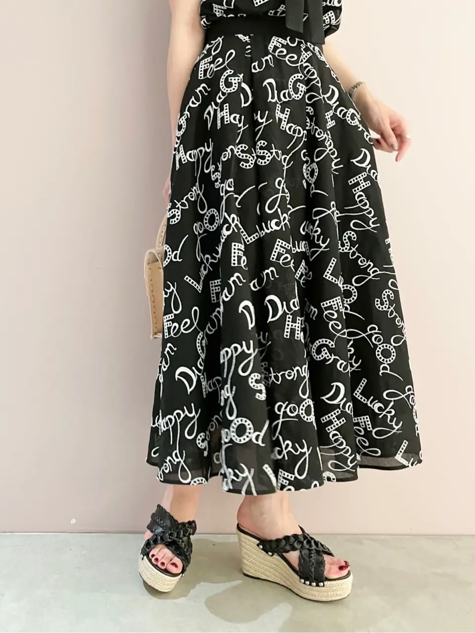 ORIGINATED IN GRACE CONTINENTAL Yuuki NOZAWA コーディネート画像