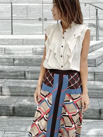 ORIGINATED IN GRACE CONTINENTAL yukimi yonee コーディネート画像