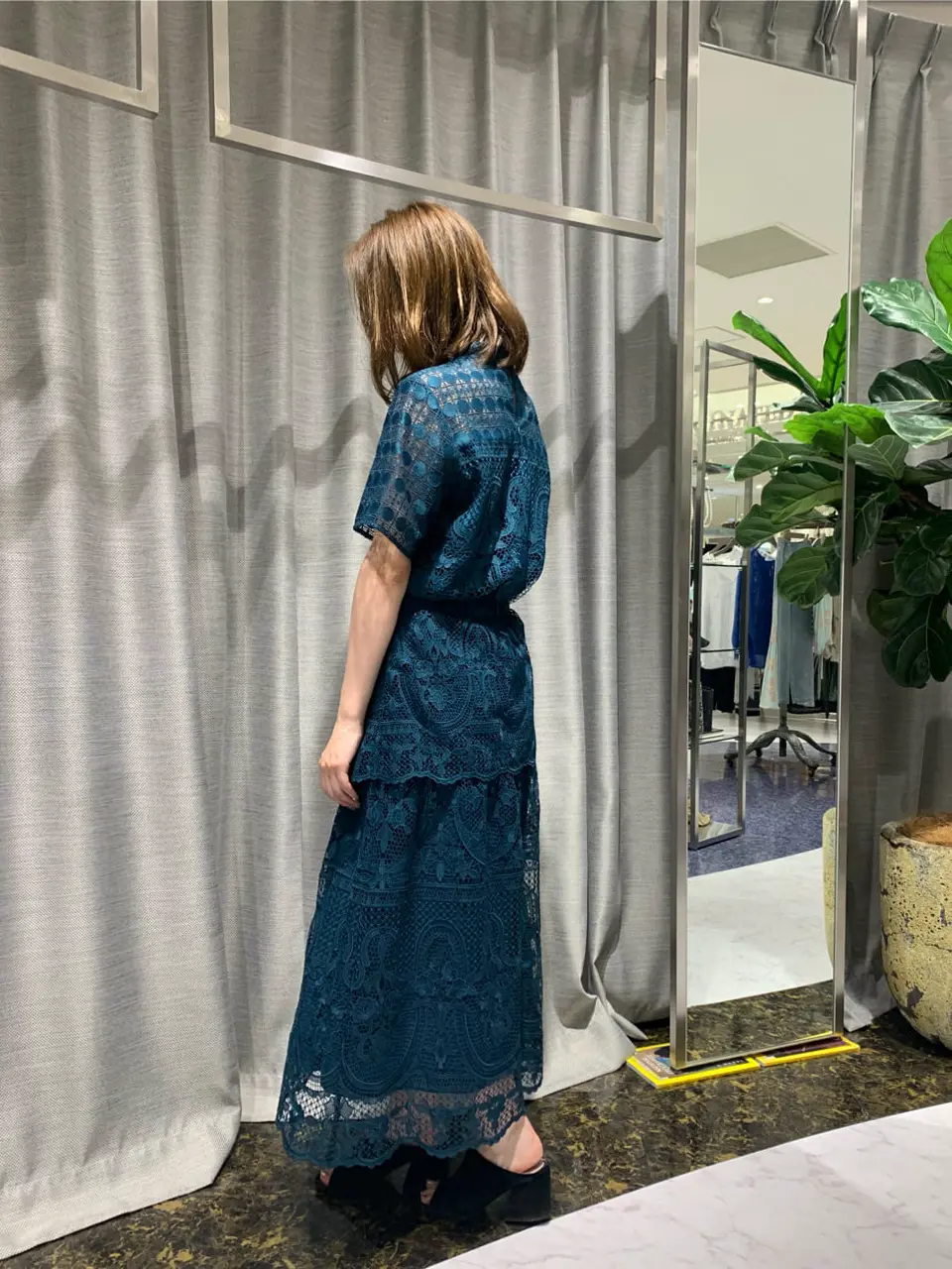 ORIGINATED IN GRACE CONTINENTAL eri コーディネート画像