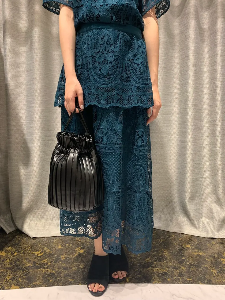 ORIGINATED IN GRACE CONTINENTAL eri コーディネート画像