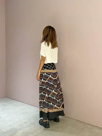 ORIGINATED IN GRACE CONTINENTAL yukimi yonee コーディネート画像