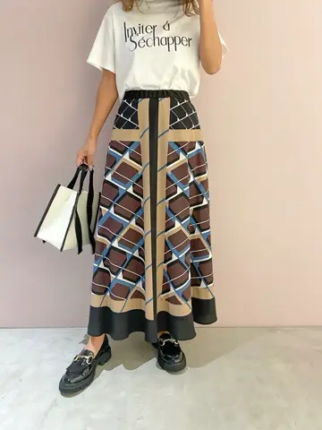 ORIGINATED IN GRACE CONTINENTAL yukimi yonee コーディネート画像