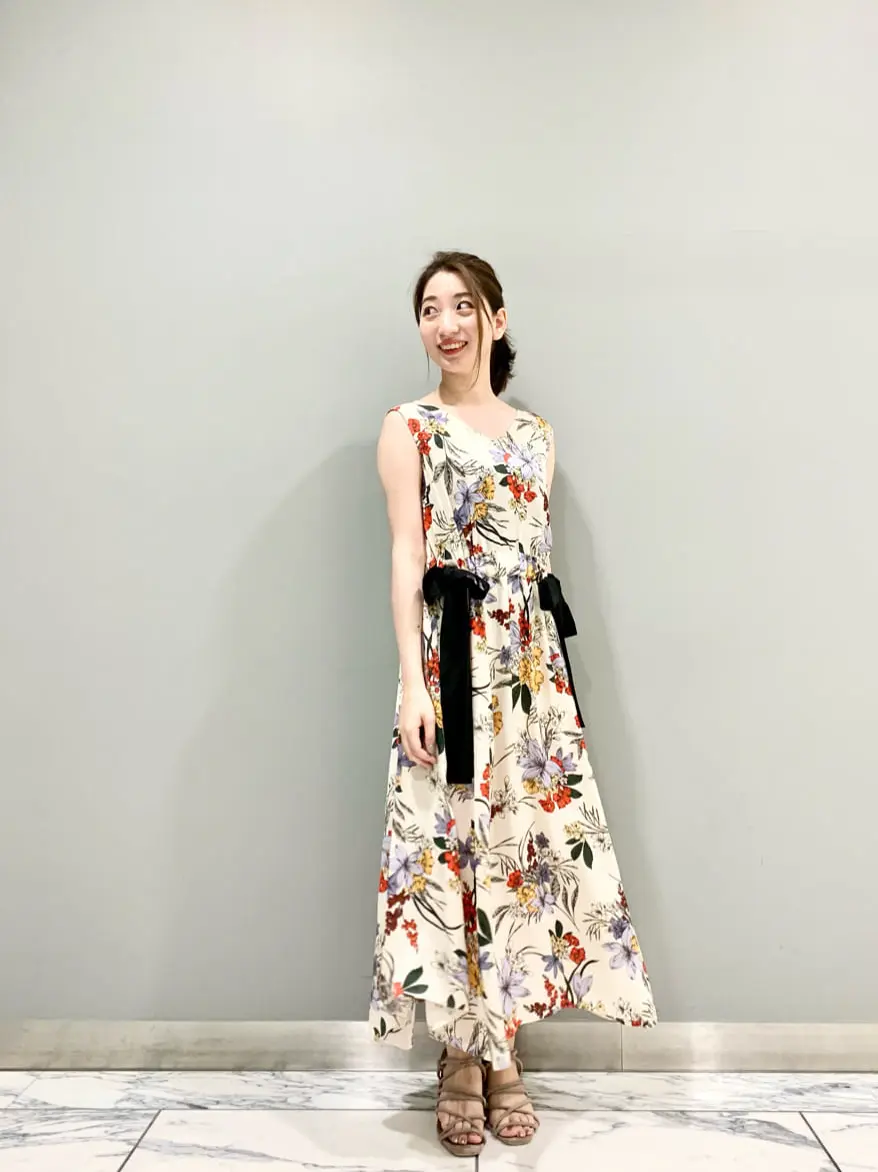 ORIGINATED IN GRACE CONTINENTAL eri コーディネート画像