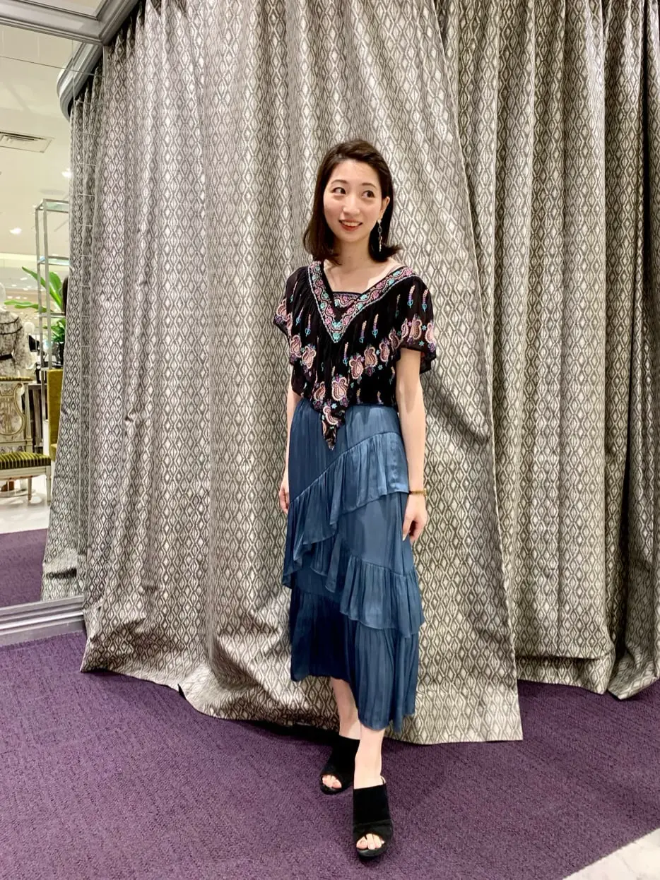 ORIGINATED IN GRACE CONTINENTAL eri コーディネート画像