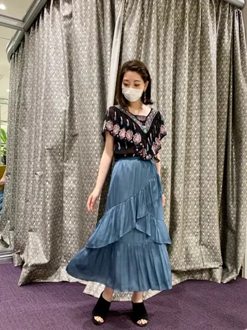 ORIGINATED IN GRACE CONTINENTAL eri コーディネート画像