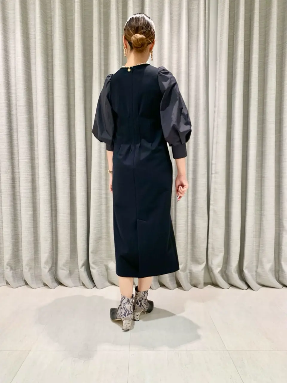 ORIGINATED IN GRACE CONTINENTAL 小笠原　春菜 コーディネート画像