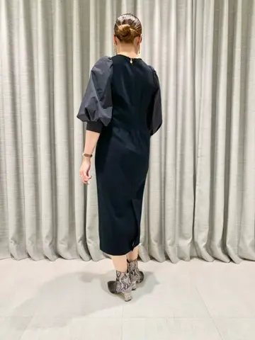 ORIGINATED IN GRACE CONTINENTAL 小笠原　春菜 コーディネート画像