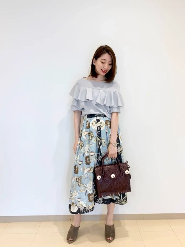 ORIGINATED IN GRACE CONTINENTAL eri コーディネート画像