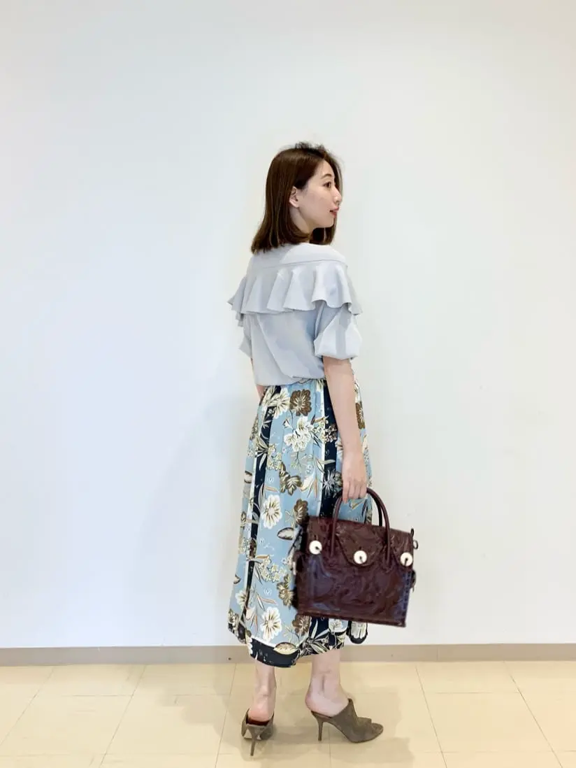 ORIGINATED IN GRACE CONTINENTAL eri コーディネート画像