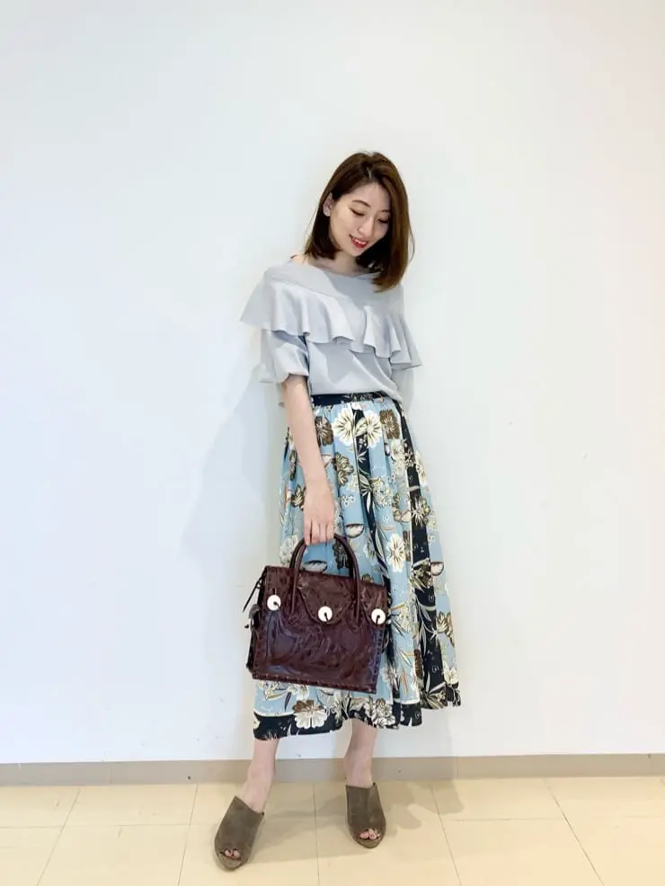 ORIGINATED IN GRACE CONTINENTAL eri コーディネート画像