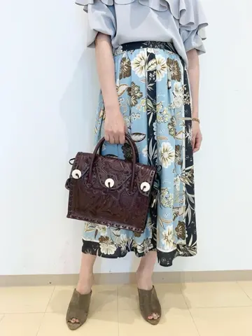 ORIGINATED IN GRACE CONTINENTAL eri コーディネート画像