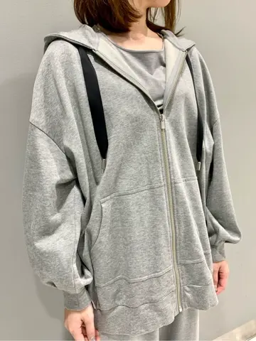 ORIGINATED IN GRACE CONTINENTAL eri コーディネート画像