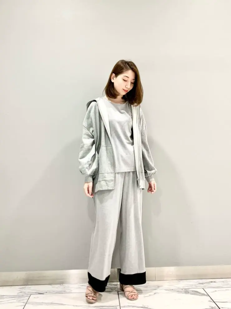 ORIGINATED IN GRACE CONTINENTAL eri コーディネート画像