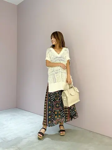 ORIGINATED IN GRACE CONTINENTAL yukimi yonee コーディネート画像