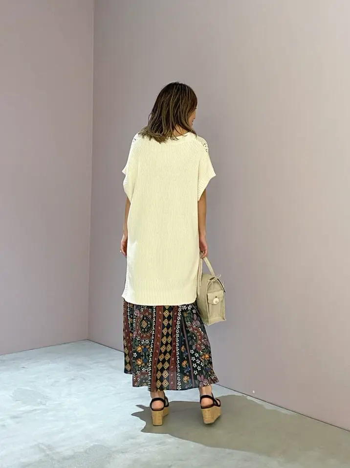 ORIGINATED IN GRACE CONTINENTAL yukimi yonee コーディネート画像