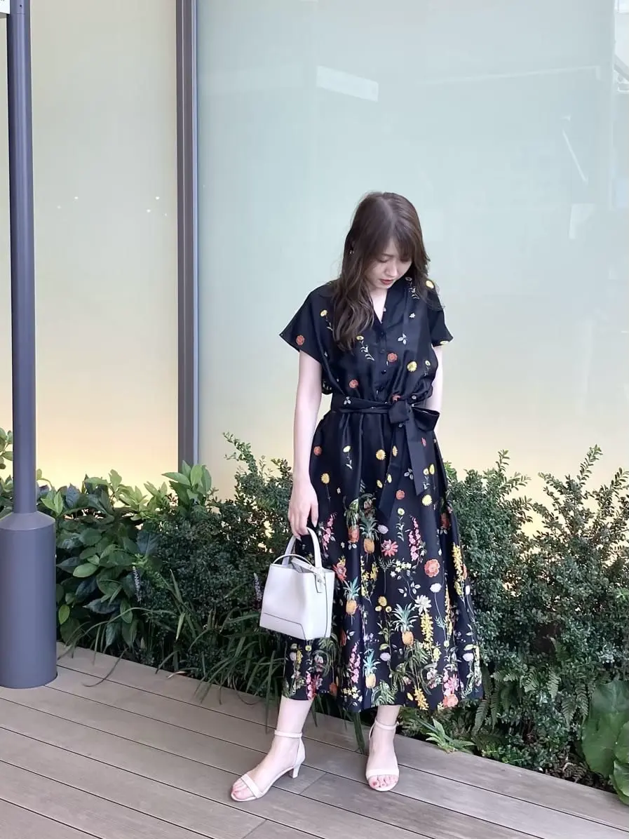 ORIGINATED IN GRACE CONTINENTAL Sengoku コーディネート画像