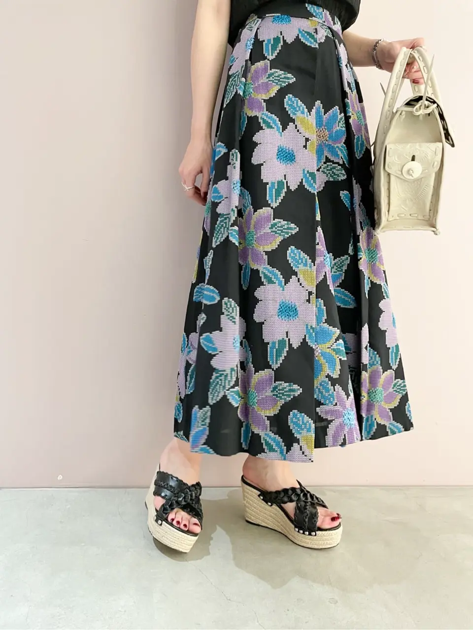 ORIGINATED IN GRACE CONTINENTAL Yuuki NOZAWA コーディネート画像