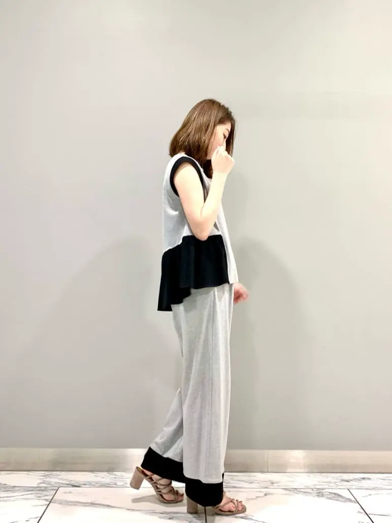 ORIGINATED IN GRACE CONTINENTAL eri コーディネート画像