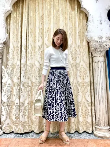 ORIGINATED IN GRACE CONTINENTAL eri コーディネート画像