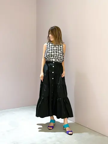 ORIGINATED IN GRACE CONTINENTAL yukimi yonee コーディネート画像