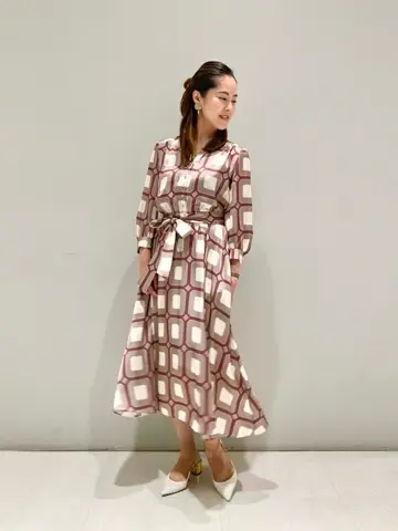 ORIGINATED IN GRACE CONTINENTAL 小笠原　春菜 コーディネート画像