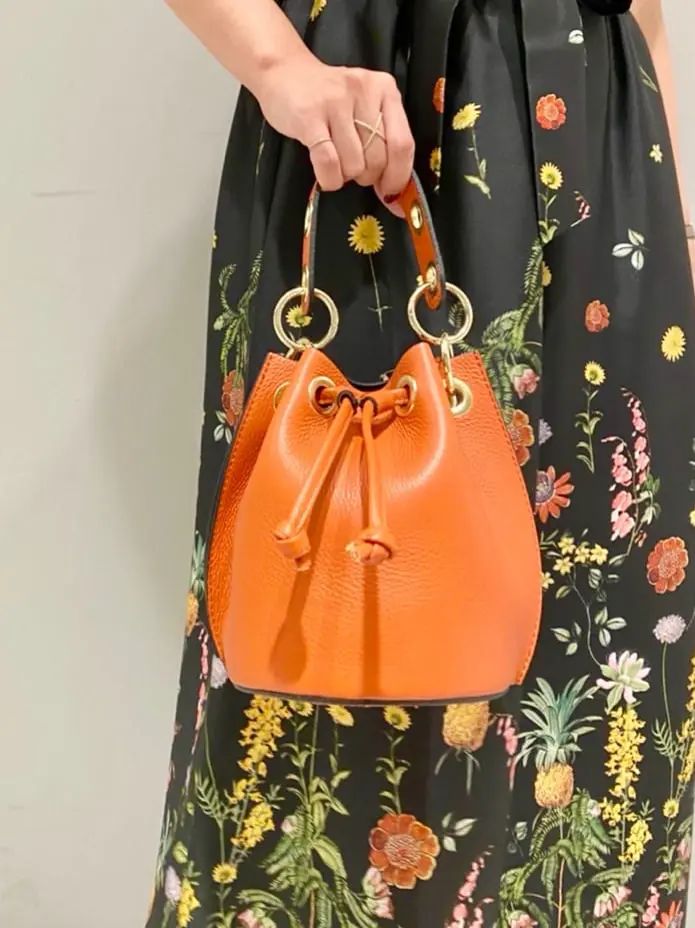 ORIGINATED IN GRACE CONTINENTAL 小笠原　春菜 コーディネート画像