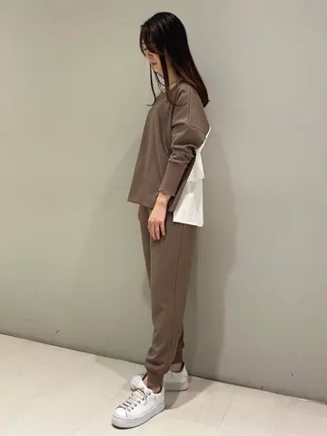 ORIGINATED IN GRACE CONTINENTAL saki コーディネート画像