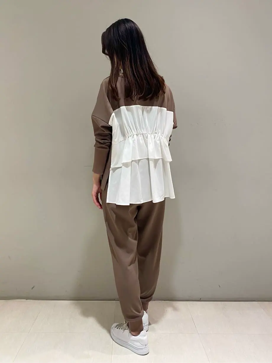 ORIGINATED IN GRACE CONTINENTAL saki コーディネート画像