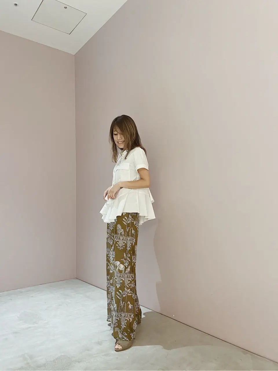 ORIGINATED IN GRACE CONTINENTAL yukimi yonee コーディネート画像