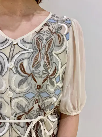 ORIGINATED IN GRACE CONTINENTAL eri コーディネート画像