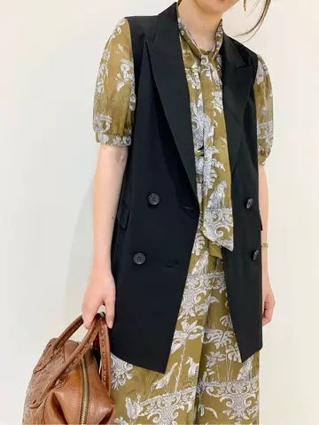 ORIGINATED IN GRACE CONTINENTAL eri コーディネート画像