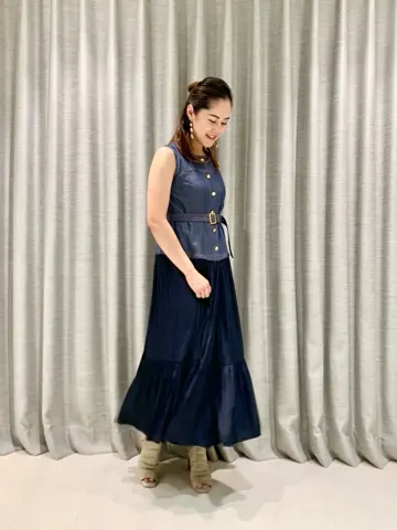 ORIGINATED IN GRACE CONTINENTAL 小笠原　春菜 コーディネート画像